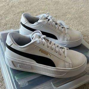 Puma women’s smash platform sneakers